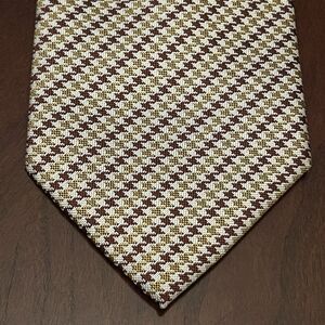 Barcelona Cravatte Gold Brown Houndstooth 100% Polyester Made In China